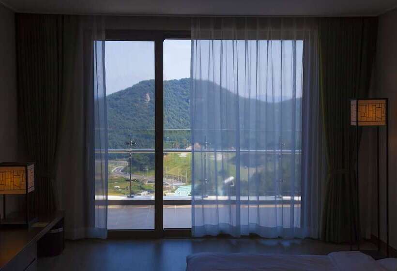 غرفة ديلوكس, Dongwon Youthhostel