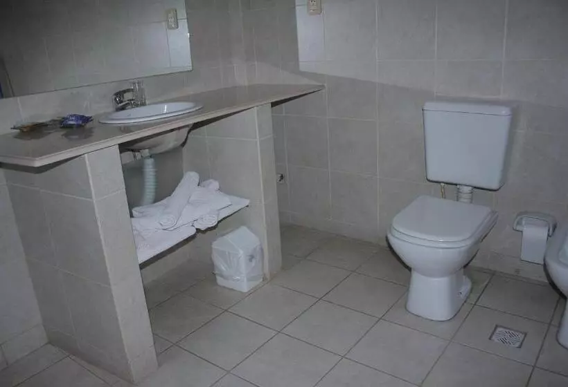 スタンダードトリプルルーム, Al Sereno Hotel Y Spa