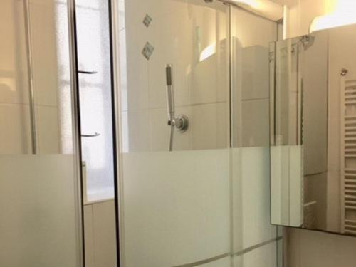 标准三人间, B&b Le Miroir Aux Fées Bordeaux