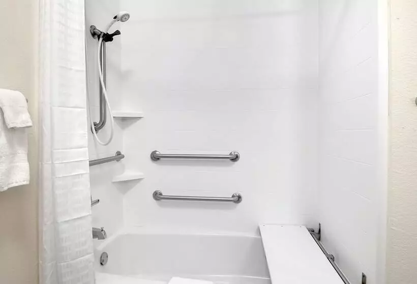 ダブルベッドのスタンダードスタジオ, Candlewood Suites Waco, An Ihg