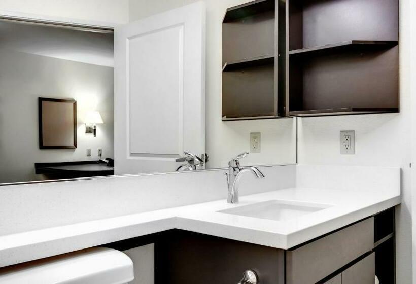 إستوديو قياسى, Candlewood Suites Waco, An Ihg