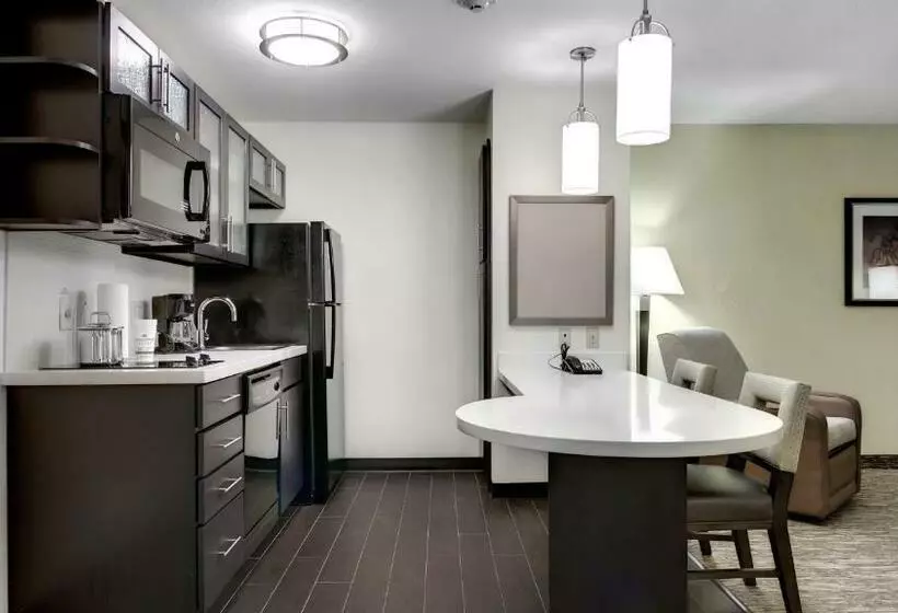 キングサイズベッドのスイートルーム, Candlewood Suites Waco, An Ihg