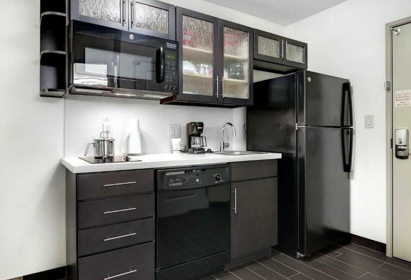 إستوديو قياسى, Candlewood Suites Waco, An Ihg