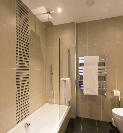 استودیوی استاندارد, Court Residence Apart
