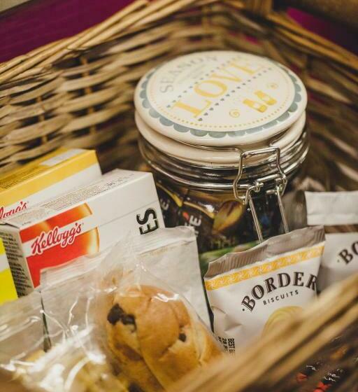 إستوديو قياسى, Court Residence Apart