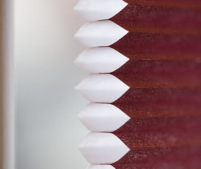 جناح, Court Residence Apart