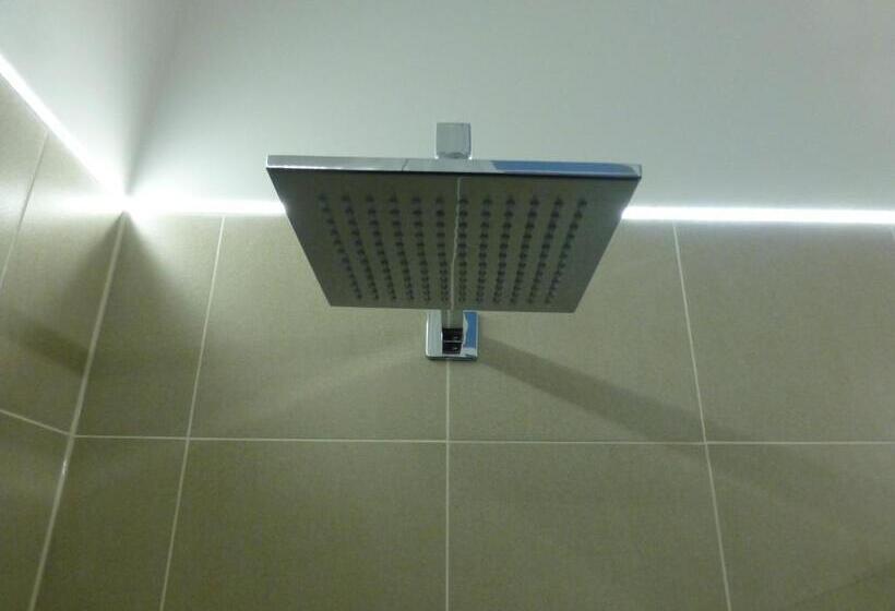 جناح دوبلكس, Court Residence Apart