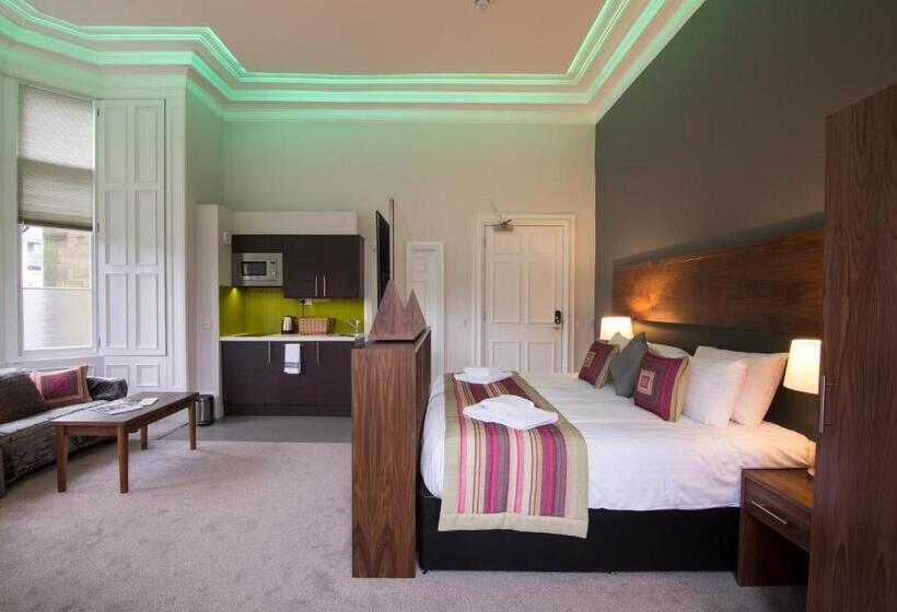 غرفة تنفيذية, Court Residence Apart