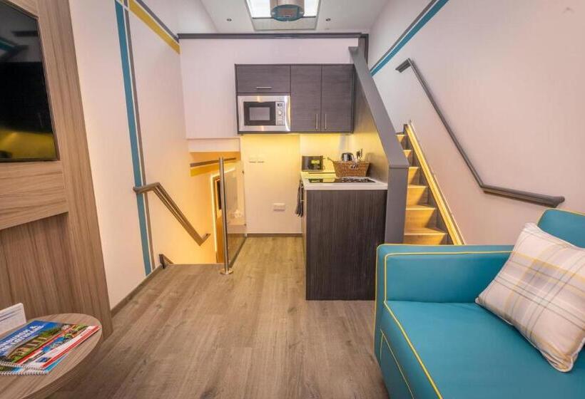 إستوديو قياسى, Court Residence Apart