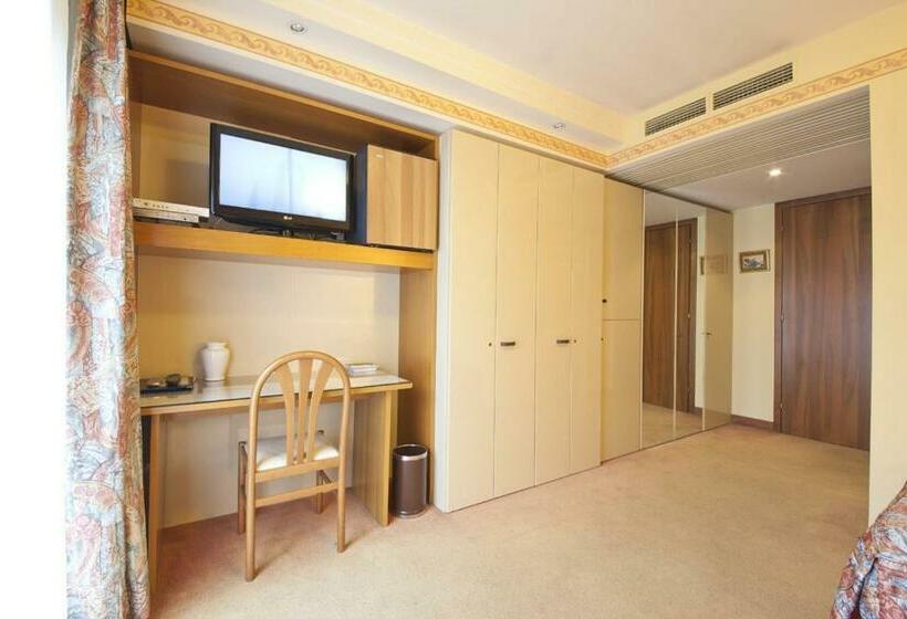 デラックスルーム, Excelsior