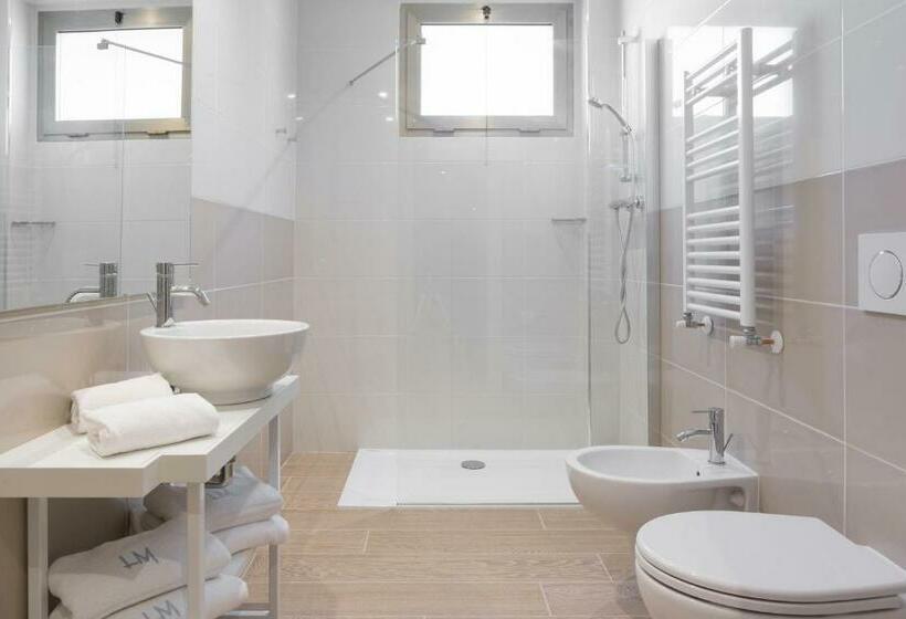 スタンダードルーム, Mediterraneo