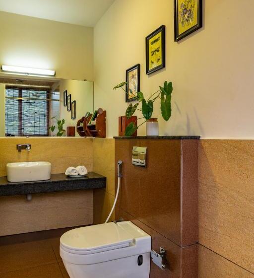 Chambre Supérieure Lit King Size, Tea Harvester