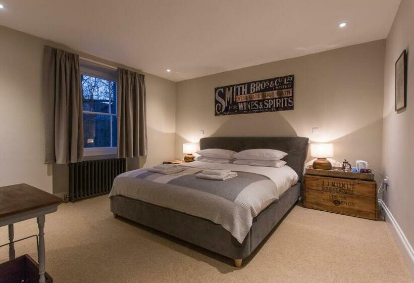 غرفة قياسية سرير كينج, The Redan Inn