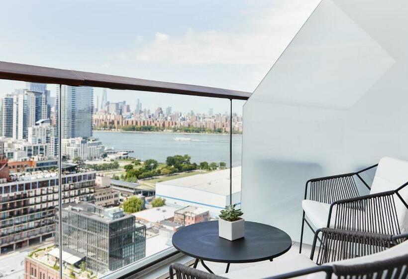 스탠다드 룸 킹사이즈 침대, The William Vale