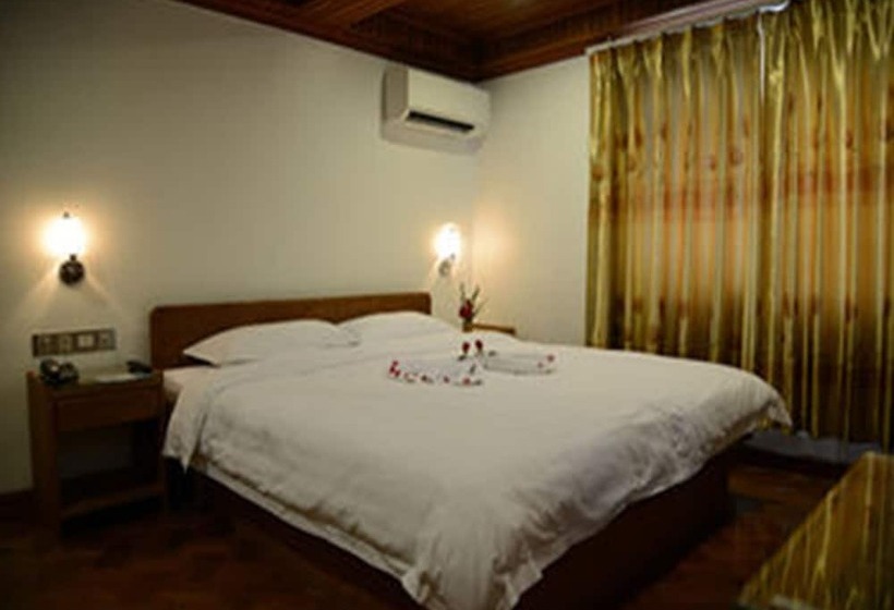 اتاق لوکس, War Dan