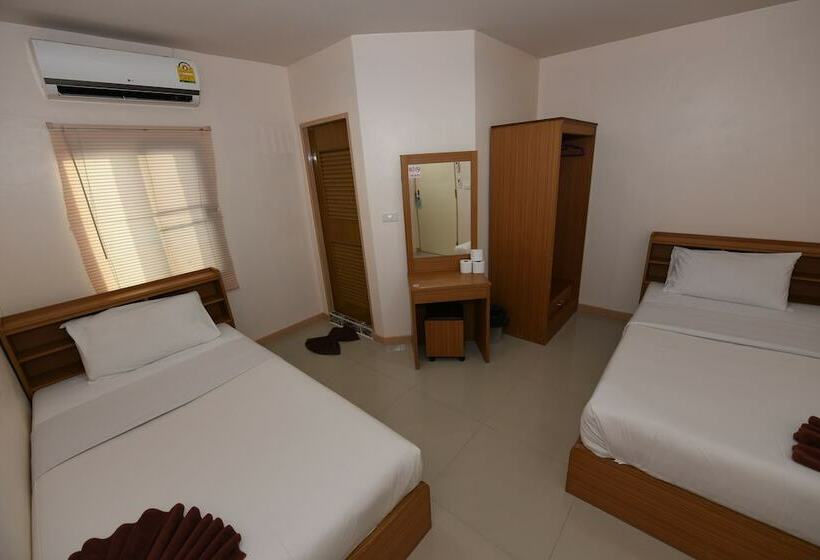 Comfort Szoba, B Place Guesthouse