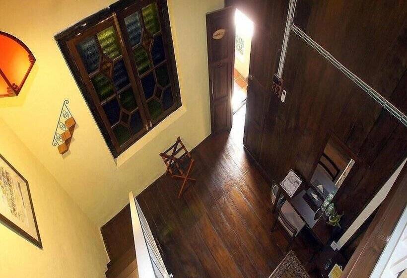 סוויטה משפחתית, Kelantan House