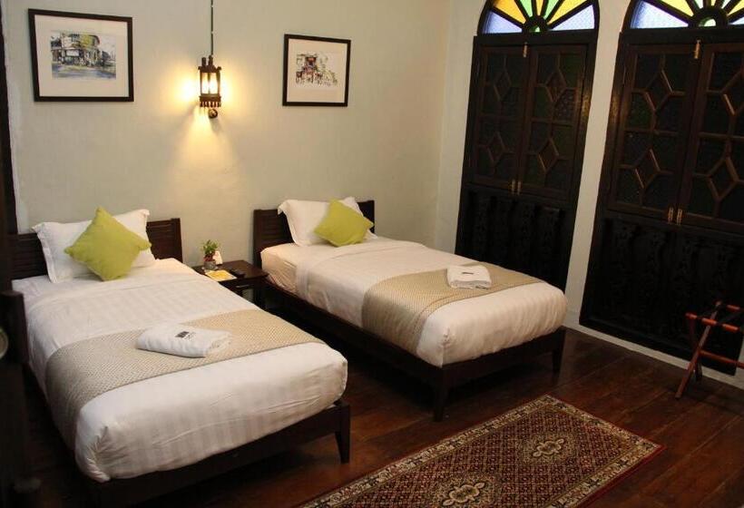 Standard room with outdoor bath, Kelantan House