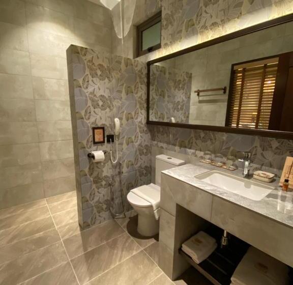 סוויטה משפחתית, Kelantan House