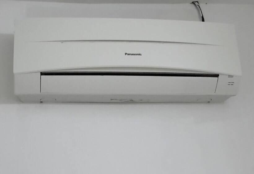 חדר דלוקס, Rasa Motel