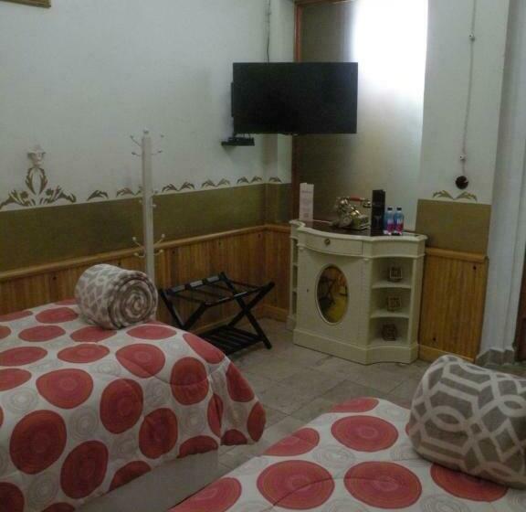 سوییت اجرایی, Azcami Boutique