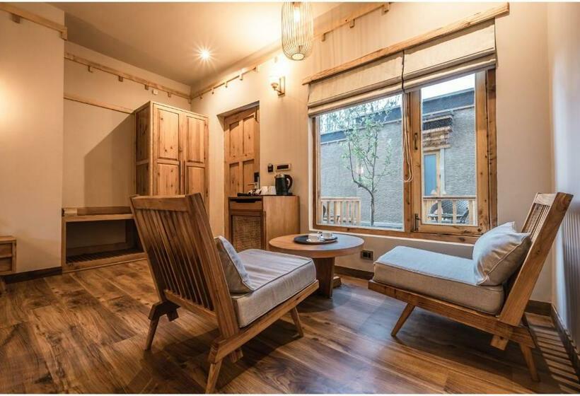 Стандартный Номер Кровать Кинг, Essence At Ladakh