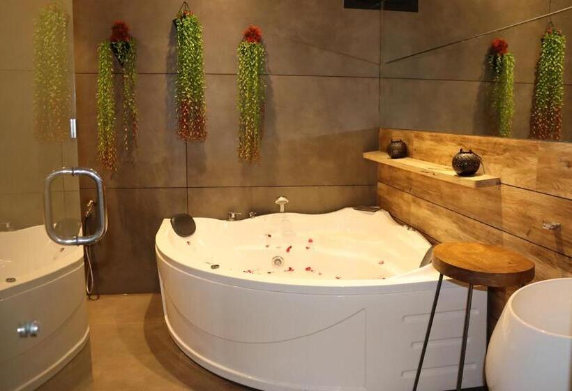 Президентский Люкс, Fabhotel Prime Welcome Palace