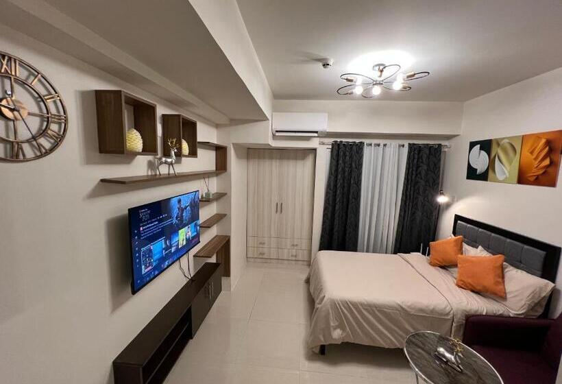 バルコニー付きスタンダードステューディオ, Inspiria Tower Condominium 1126