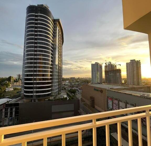 バルコニー付きスタンダードステューディオ, Inspiria Tower Condominium 1126