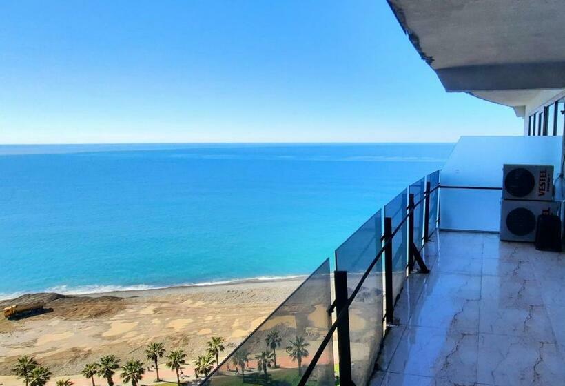 آپارتمان 1 خوابه با چشمانداز دریا, Selazir Apart Hotel Batumi