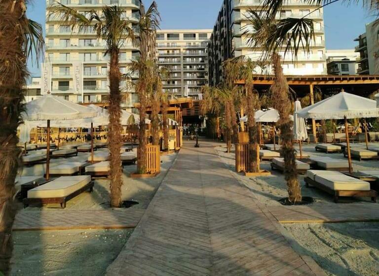 デラックススタジオ, Studio Maritime