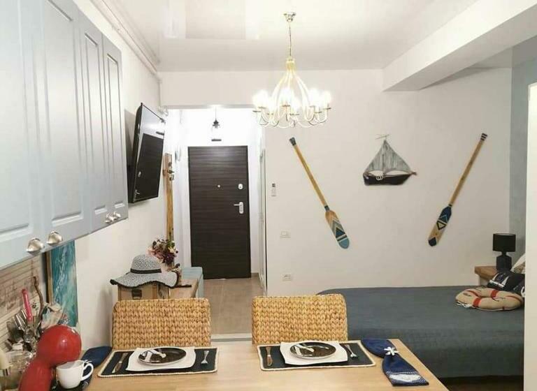 디럭스 스튜디오, Studio Maritime