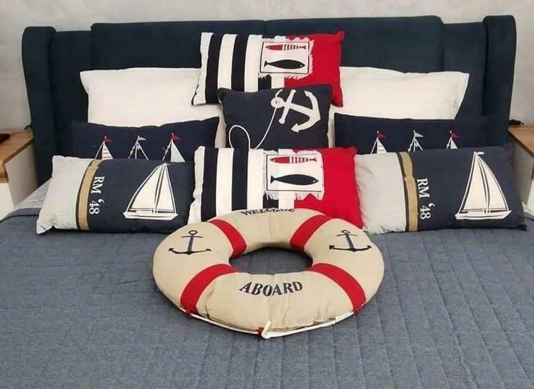 Студия Deluxe, Studio Maritime