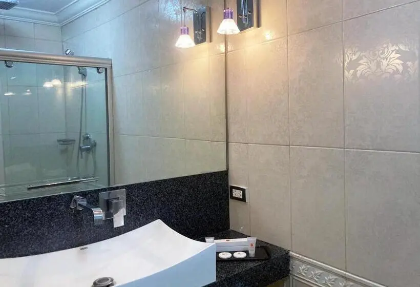 اتاق لوکس, Fiesta Garden Hotel By Sms Hospitality