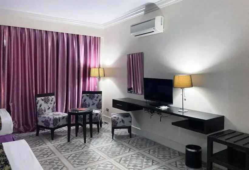سوییت جونیور, Fiesta Garden Hotel By Sms Hospitality