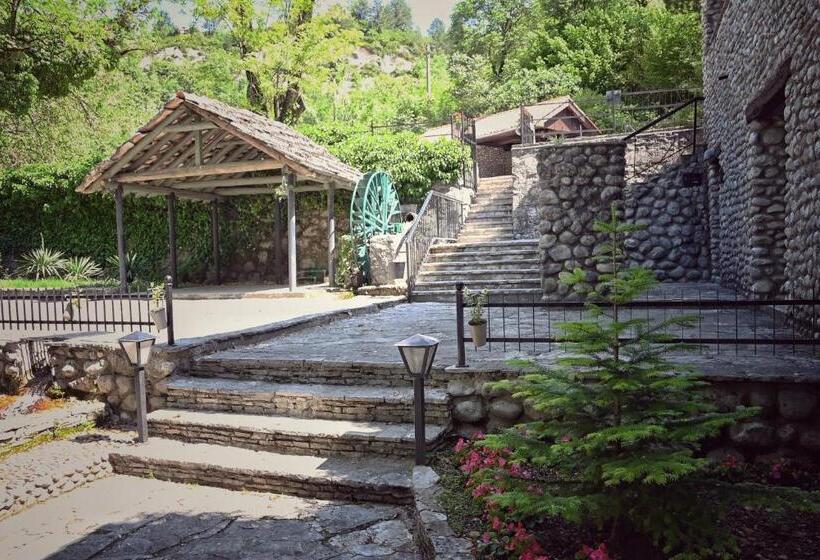 آپارتمان 1 خوابه, Jazina