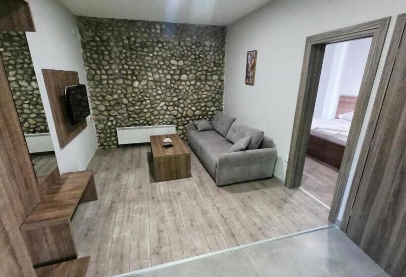 آپارتمان 1 خوابه, Jazina