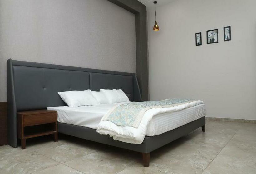 חדר דלוקס לשלושה, Oyo 80950b Samrat Lodge