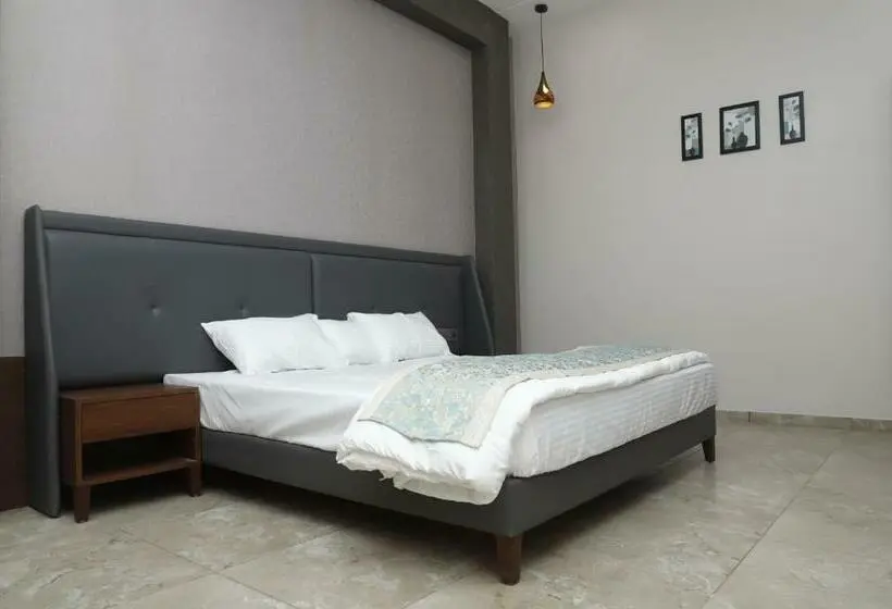 デラックストリプルルーム, Oyo 80950b Samrat Lodge