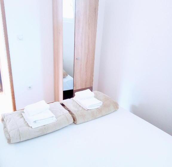 آپارتمان 2 خوابه, Apartments Maxi Katić