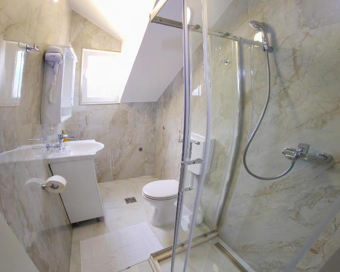 اتاق استاندارد, Apartments Maxi Katić