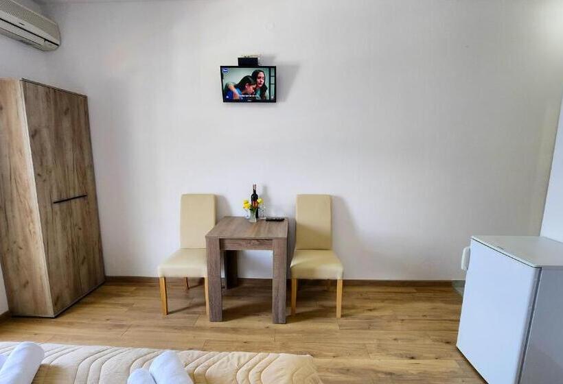 اتاق استاندارد, Apartments Maxi Katić