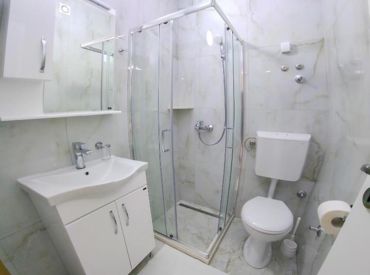 اتاق استاندارد با چشمانداز دریا, Apartments Maxi Katić