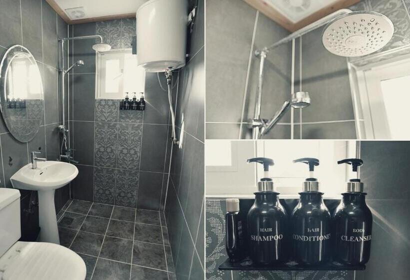 オーシャンビュースタンダードルームバルコニー付き, Ever Rose Pension