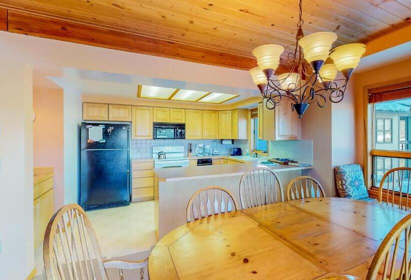 דירת חדר, Beaverhead 1424