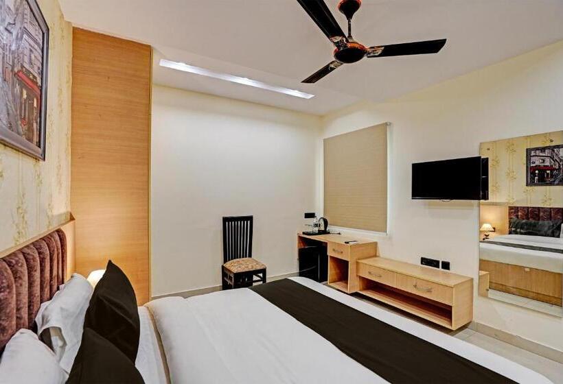 חדר דלוקס, Royal Tela Near Igi Airport Delhi