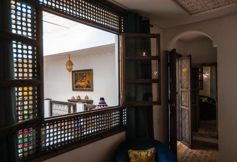 اتاق استاندارد سه نفره, Riad Beni Sidel