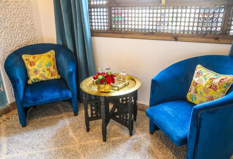 اتاق استاندارد سه نفره, Riad Beni Sidel