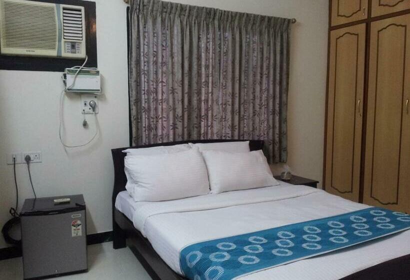 デラックスルーム, Roshini Serviced Apartments