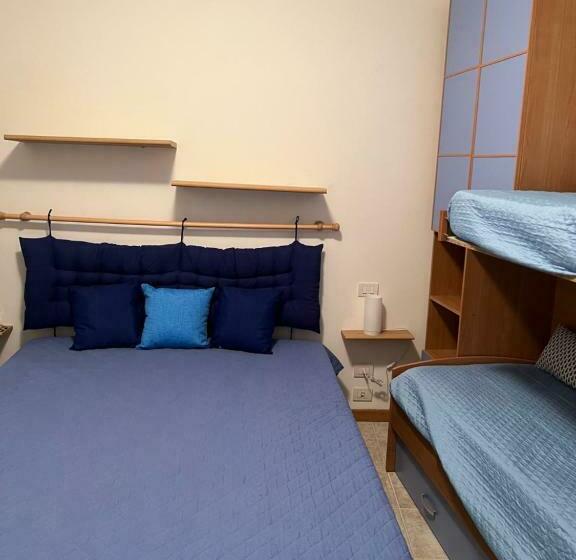 اتاق استاندارد چهار تخته, La Torretta A San Terenzo